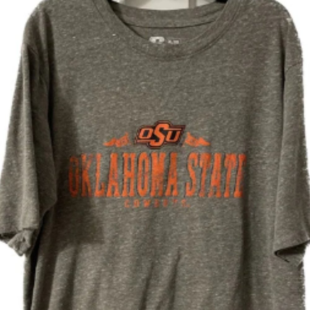 Oklahoma State University Cowboys Men's XL Retro Style Russell Shirt